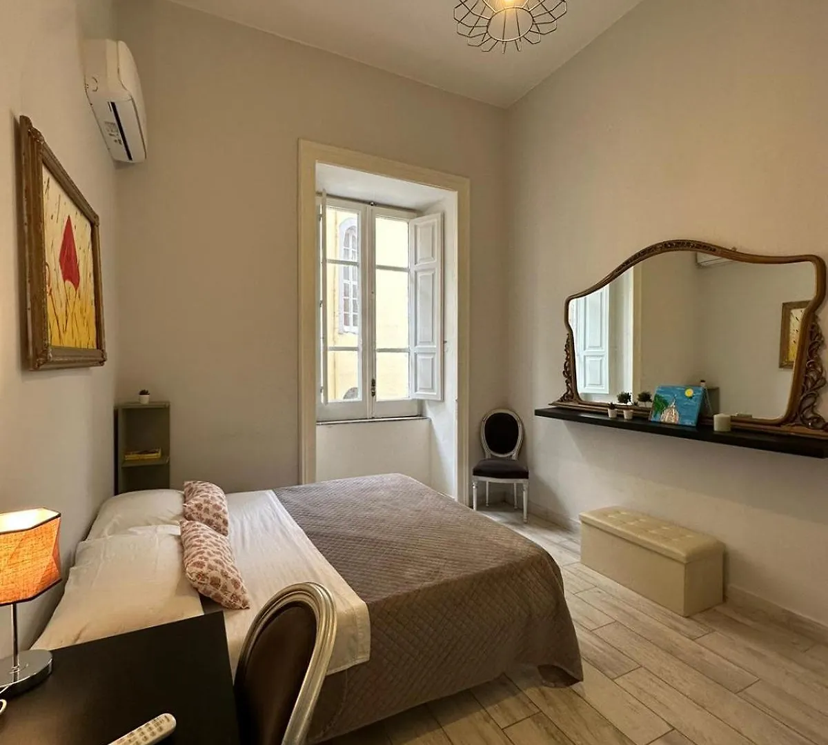 Cupola San Marcellino Apartment Naples Italy